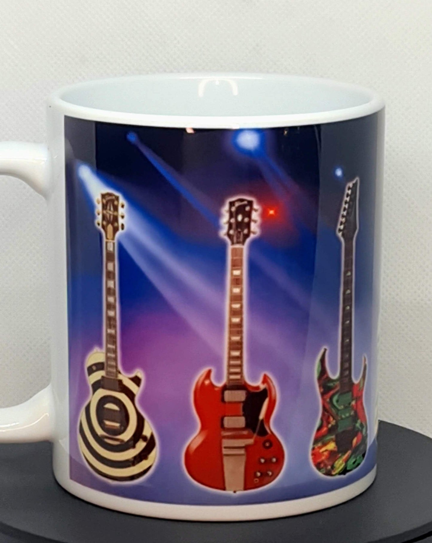 Famous guitars mug