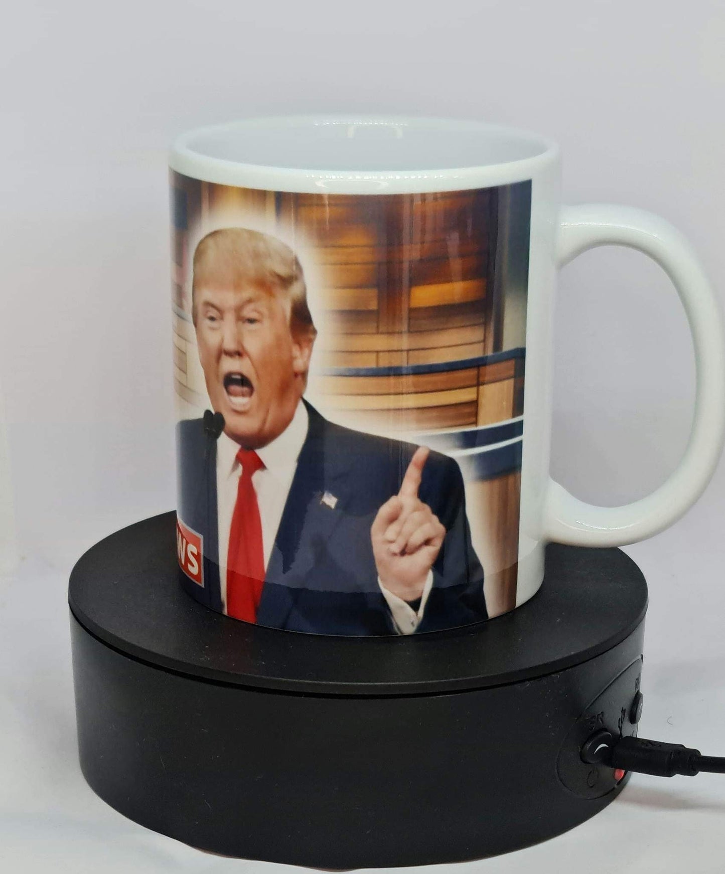 Donald Trump, Stormy Daniels mug