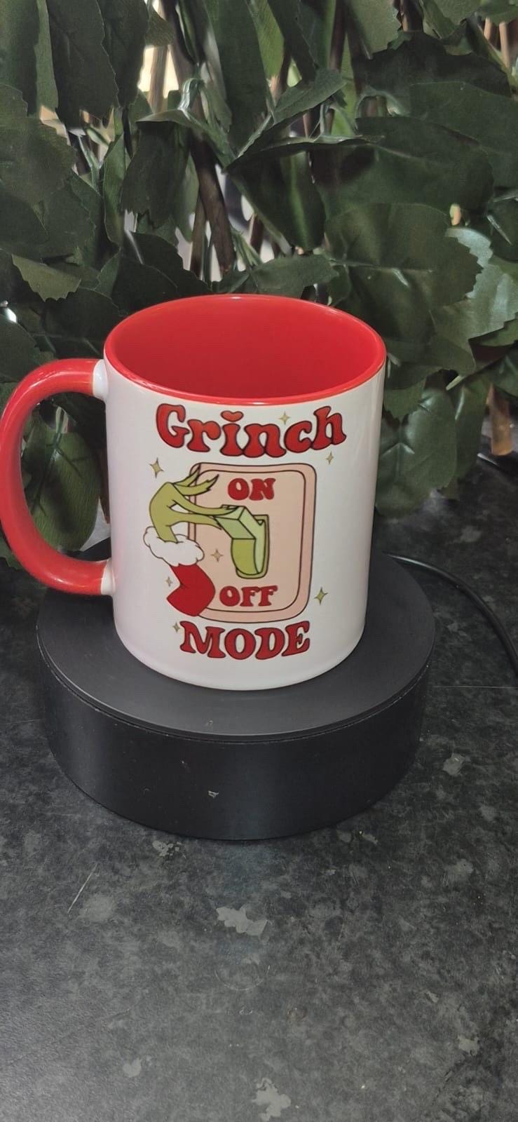 11oz Grinch Mode mug