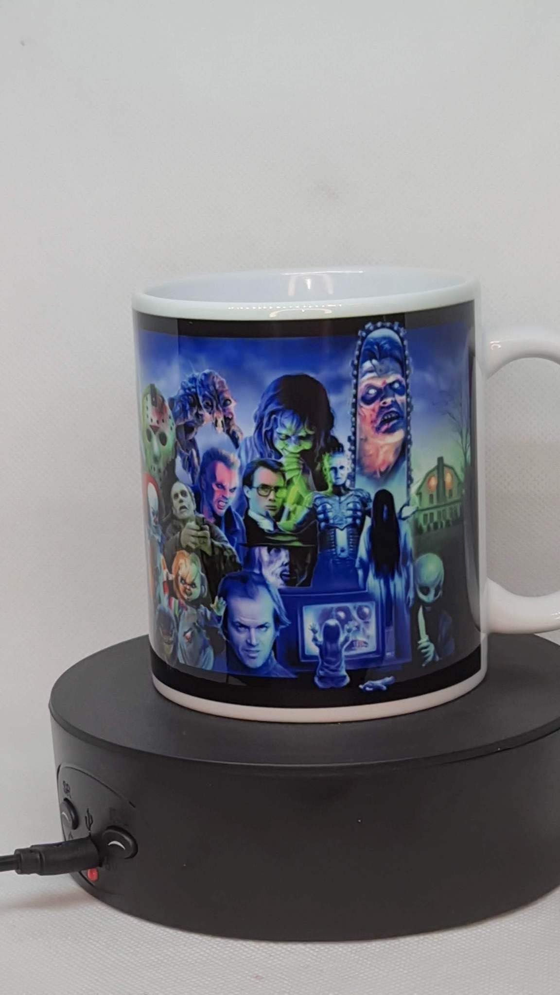 Horror movie 11oz Mug