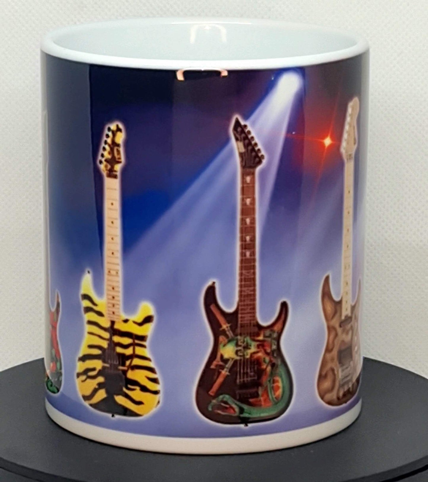 Famous guitars mug