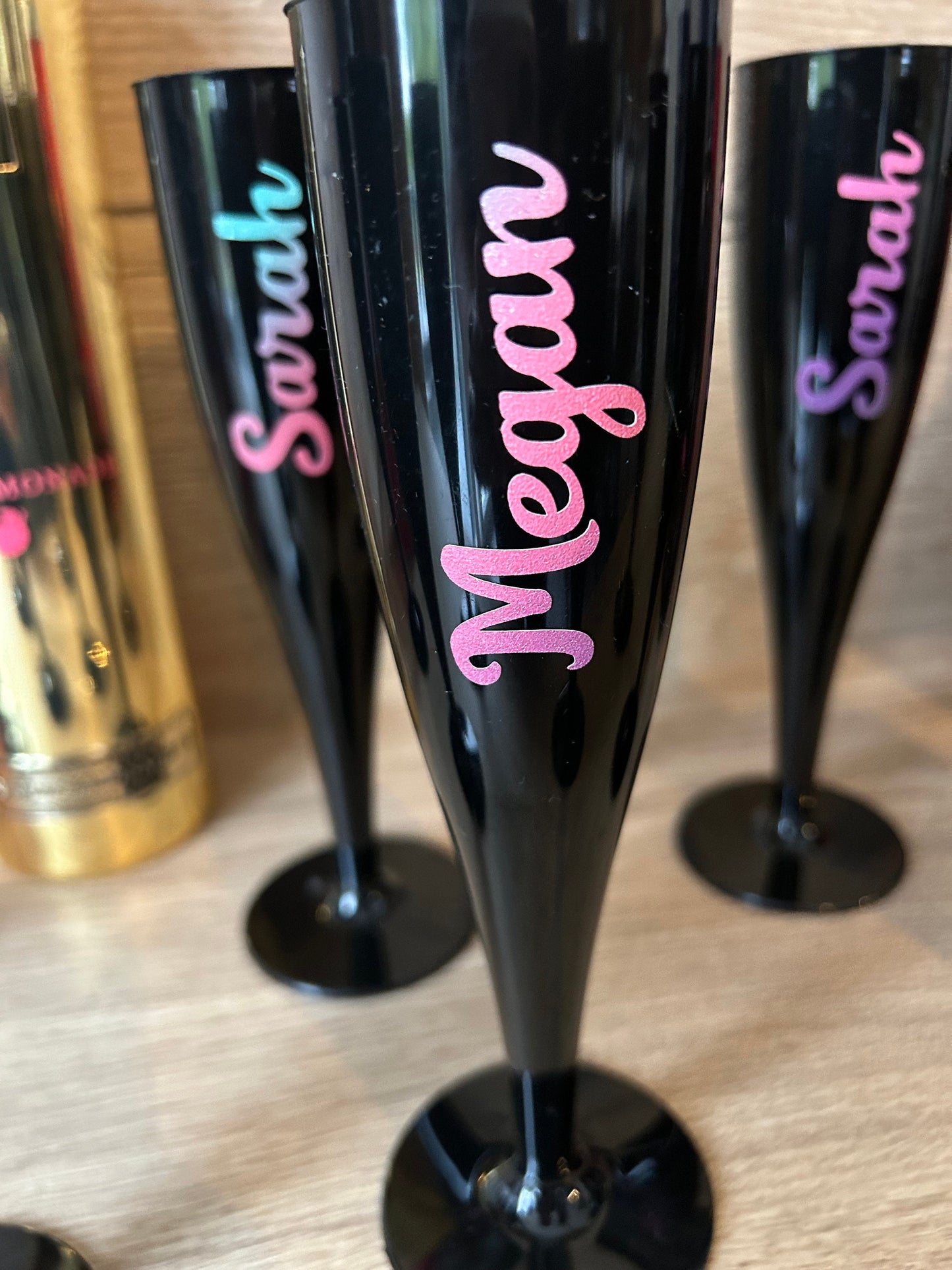Personalised champagne flutes