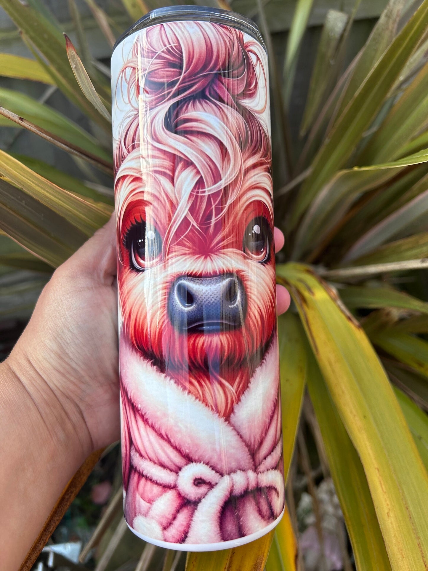 20oz Messy Bun Highland Cow   tumbler and straw