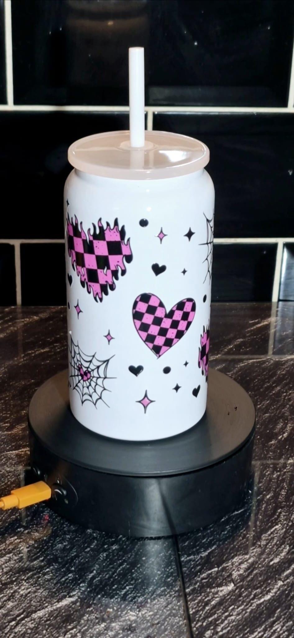 White checkerboard love heart glass  Libby can and straw