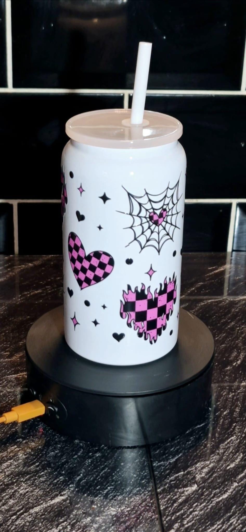 White checkerboard love heart glass  Libby can and straw