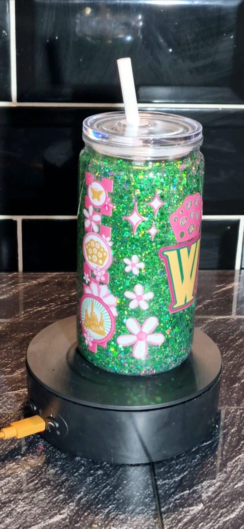 Green Acrylic Wicked No Globe Libby can and straw